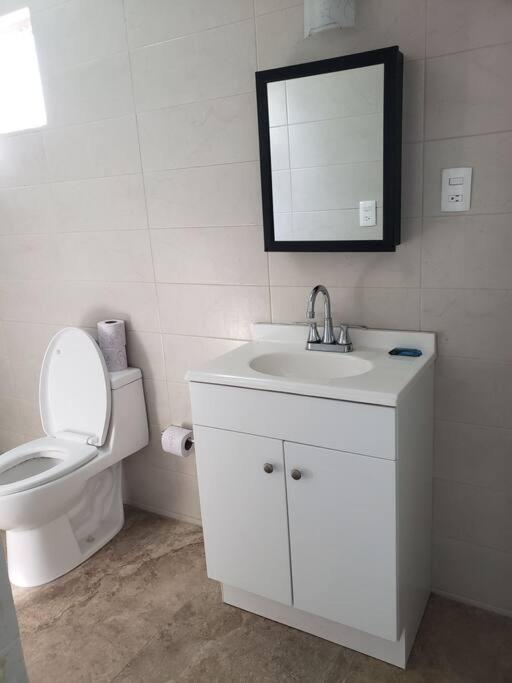 Petit Y Comodo Loft En La Ciudad. Monterrey Ngoại thất bức ảnh